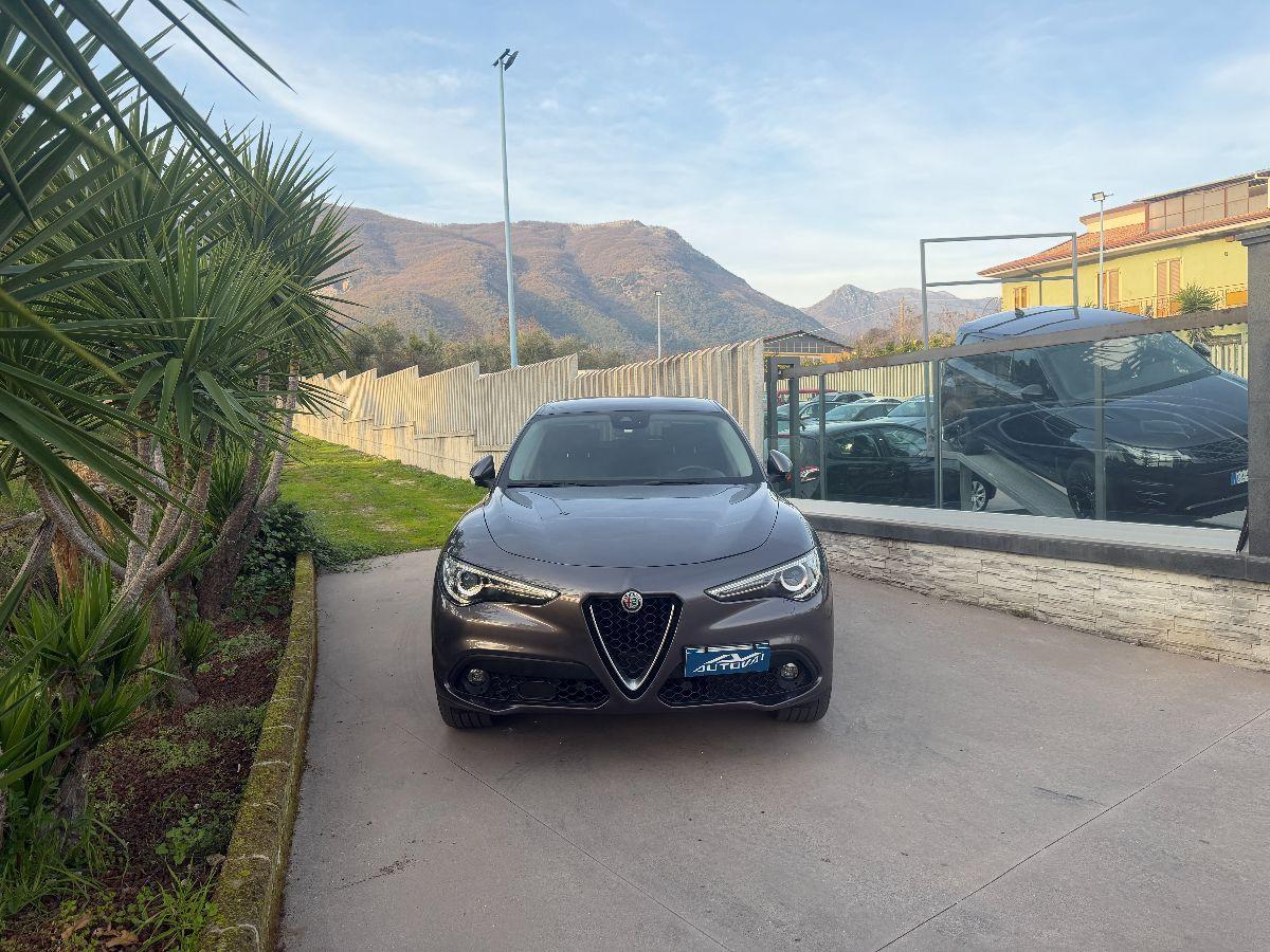 ALFA ROMEO - Stelvio - 2.2 T.diesel 210 CV AT8 Q4 Exec.