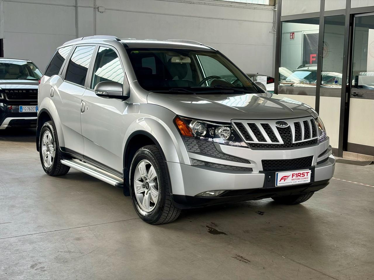 Mahindra XUV500 2.2 16V AWD W8