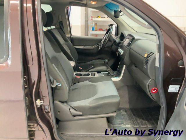 NISSAN Navara 2.5 dCi 190CV 4 porte DC. Platinum Evo hard top