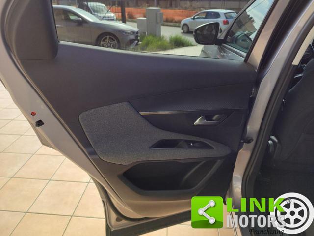 PEUGEOT 3008 BlueHDi 120 S&S EAT6 Allure