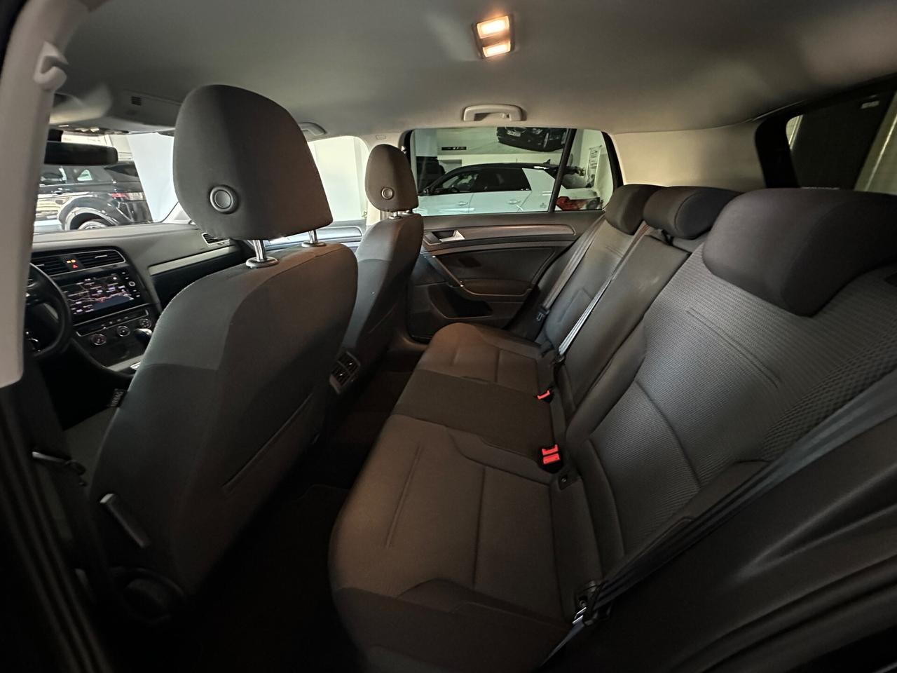 Volkswagen Golf Variant 1.6 TDI 115 CV Business BlueMotion Technology