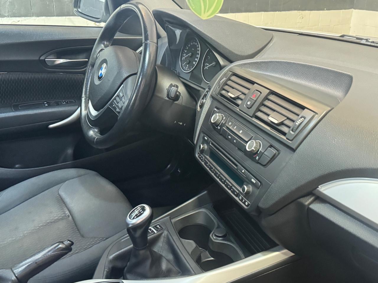 Bmw 114 114i 3p. Msport