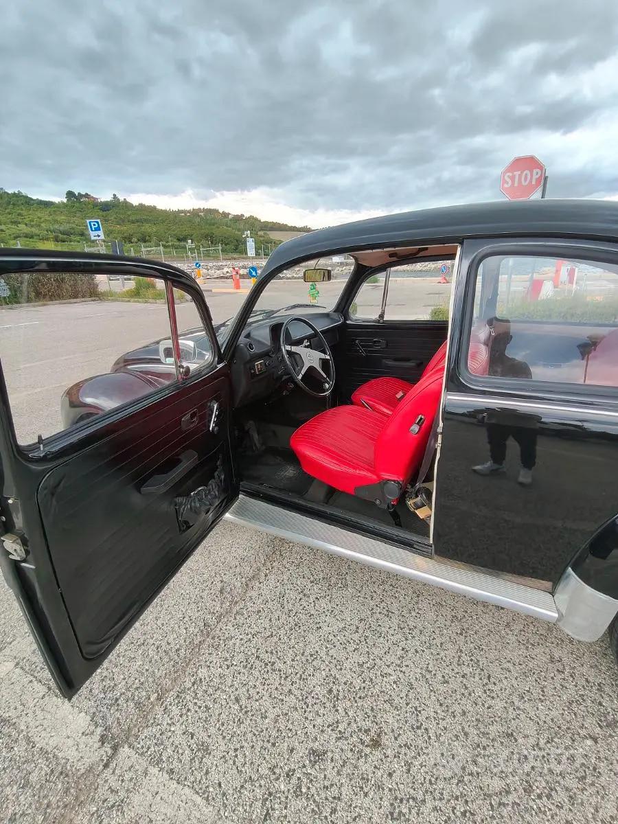 Volkswagen new Beatle maggiolino restauro completo