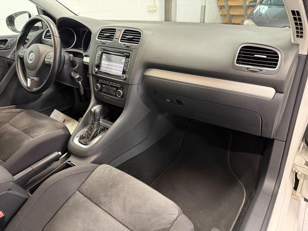 Volkswagen Golf 1.6 TDI DPF DSG 5p. Highline