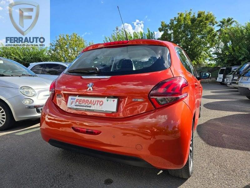 Peugeot 208 1.2 PureTech 82 CV 5 porte Allure Gpl