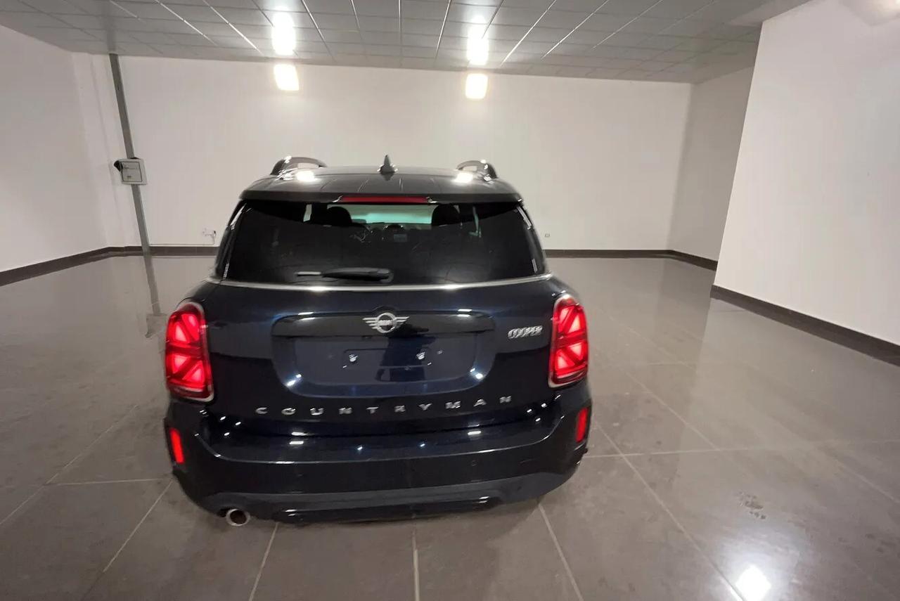 Mini Cooper Countryman 1.5 Essential