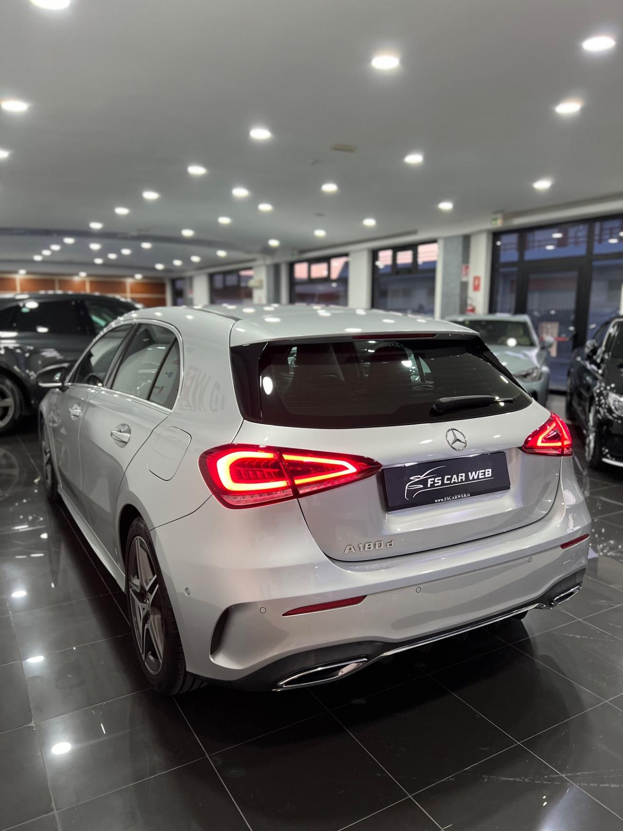 Mercedes Benz A180d Premium AMG aut. 116 cv