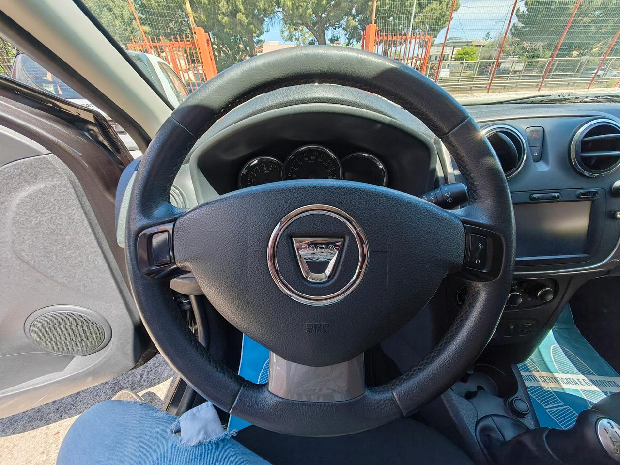 Dacia Sandero Stepway 1,5 diesel 02/2014 Cv90