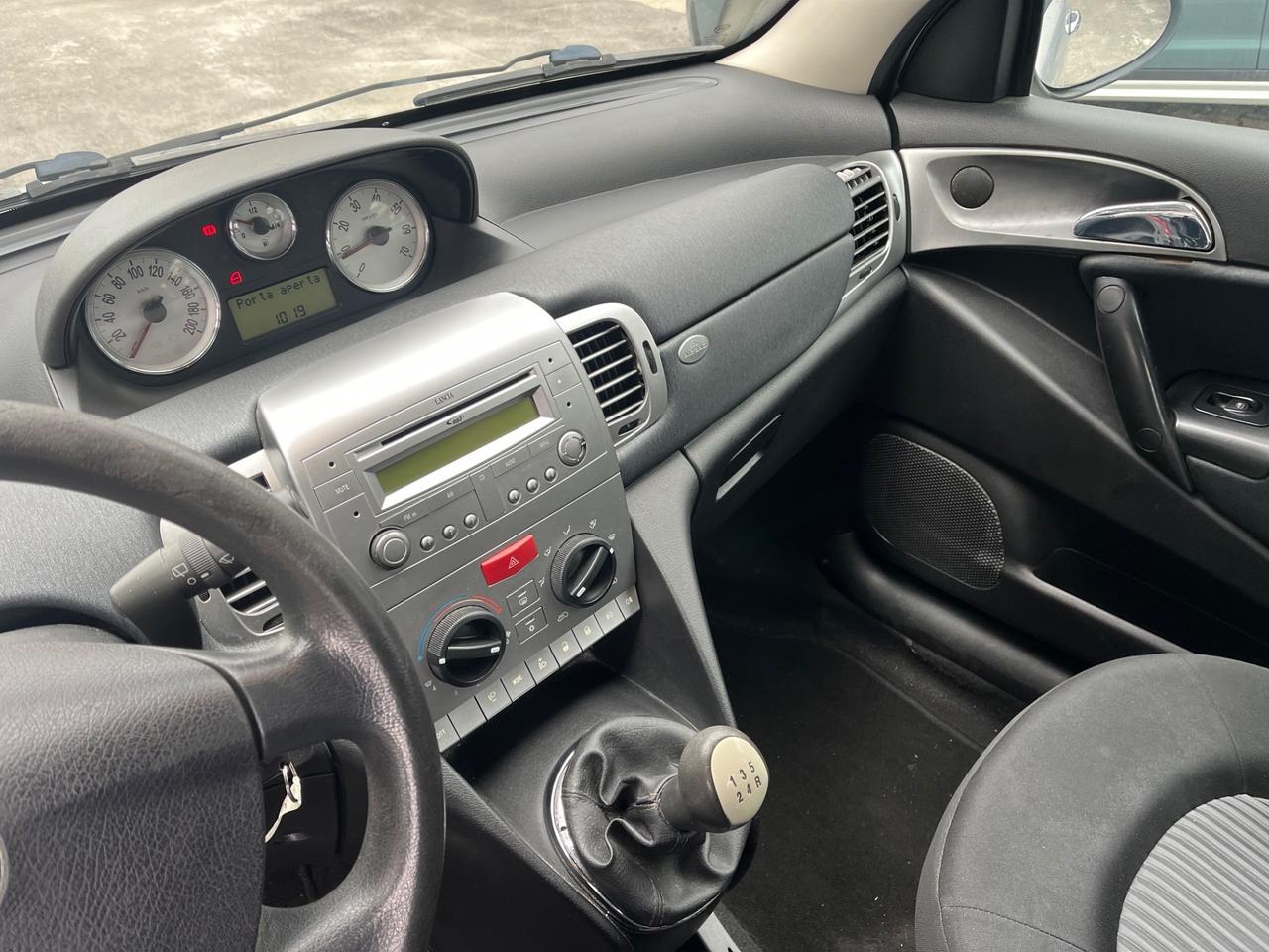 Lancia Ypsilon 1.3 MJT 90 CV -Km207000-