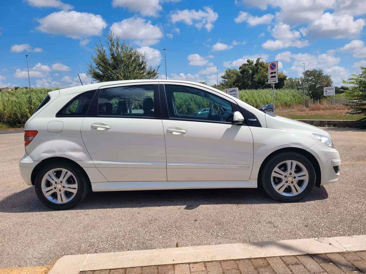 Mercedes-benz B 180 BlueEFFICIENCY Executive UNIPROPRIETARIO OK NEOPATENTATI
