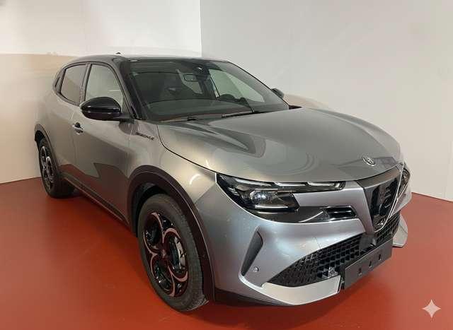 Alfa Romeo Junior 1.2 Hybrid 145cv Speciale + Sabelt + Led Matrix