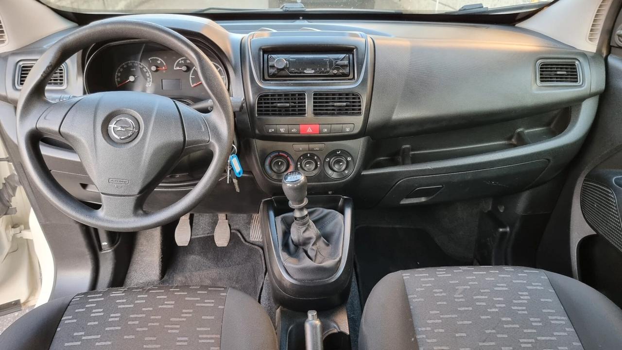 Opel Combo autocarro 5 posti