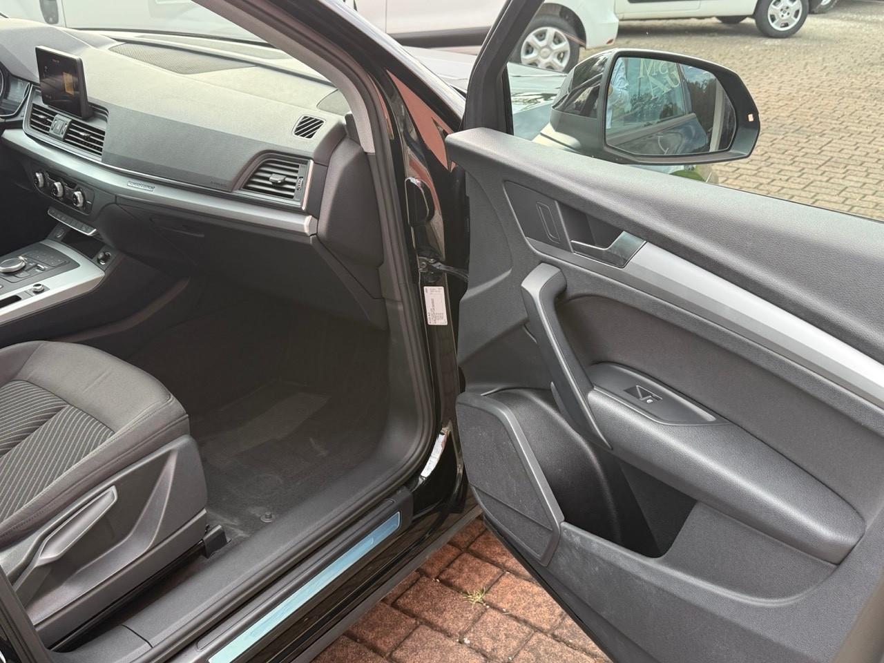 Audi Q5 35 TDI quattro S tronic 2019 UNIPRO/GARANZIA