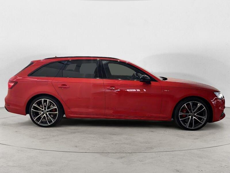 Audi A4 S4 3.0 TFSI quattro
