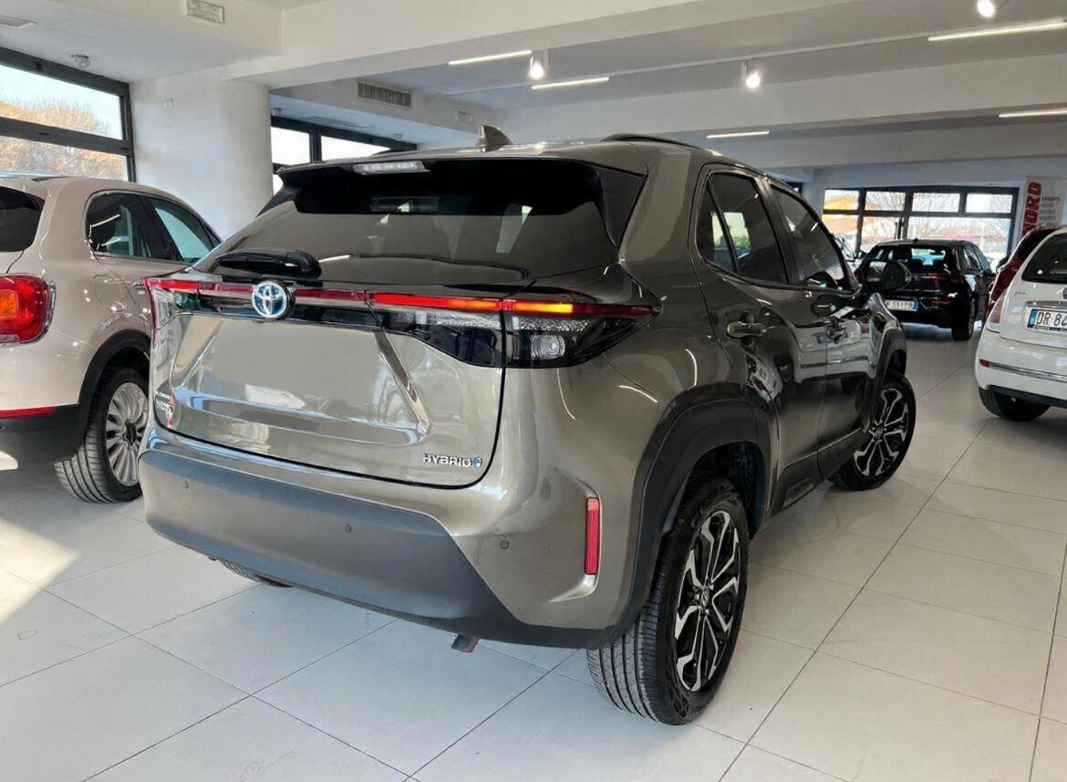 Toyota Yaris Cross 1.5 Hybrid 5p. E-CVT Trend