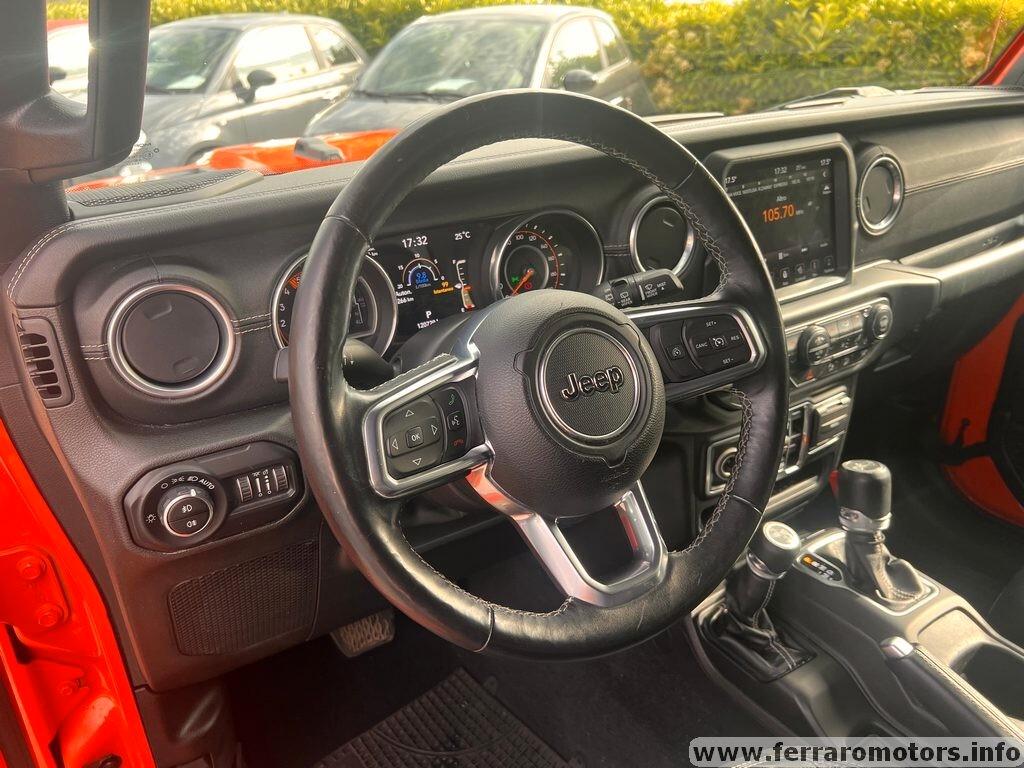 Jeep Wrangler Unlimited 2.2 Mjt II Sahara tua a soli 409 euro al mese senza anticipo