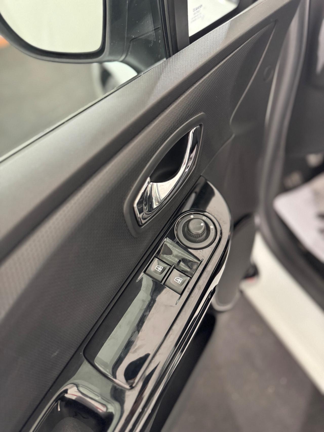 Renault Clio TCe 90CV Start&Stop 5 porte Energy