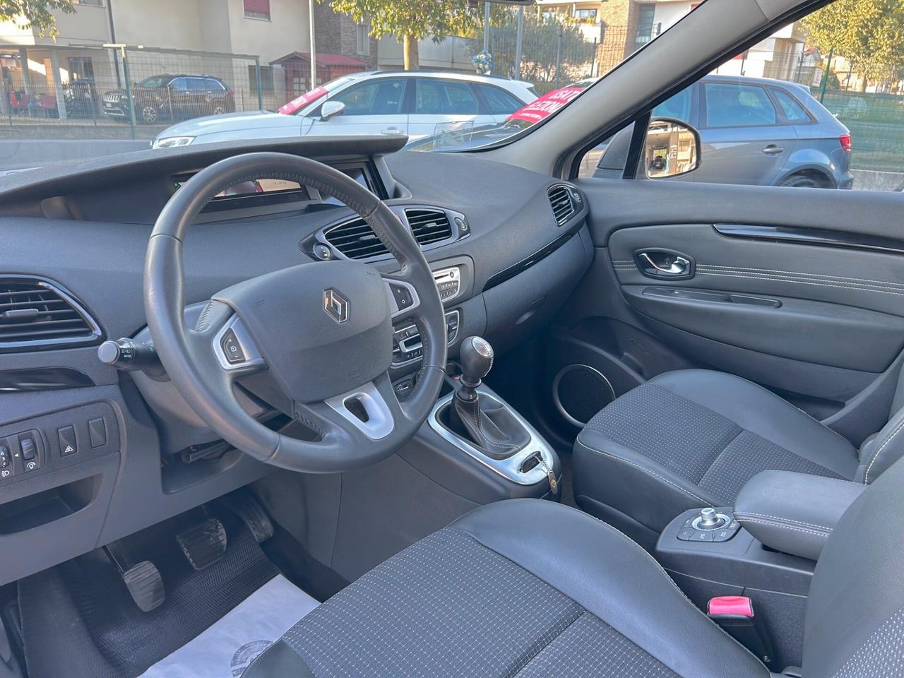 Renault Scenic X-Mod 1.5 dCi - UNIPROPRIETARIO
