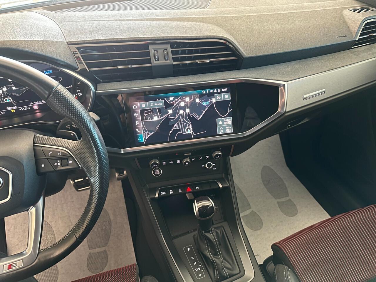 Audi Q3 35 2.0 TDI 150 cv. S Tronic LINE EDITION