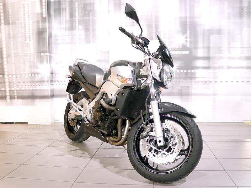 Suzuki GSR 600