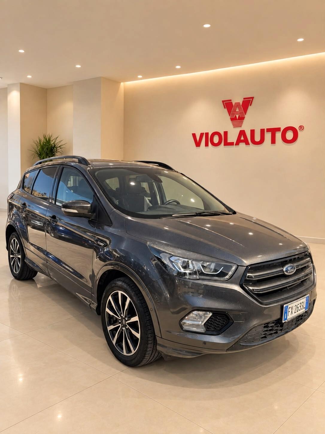 Ford Kuga 1.5 TDCI 120 CV S&S 2WD ST-Line