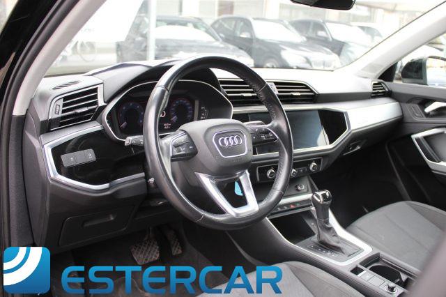 AUDI Q3 35 TDI S tronic Business Advanced