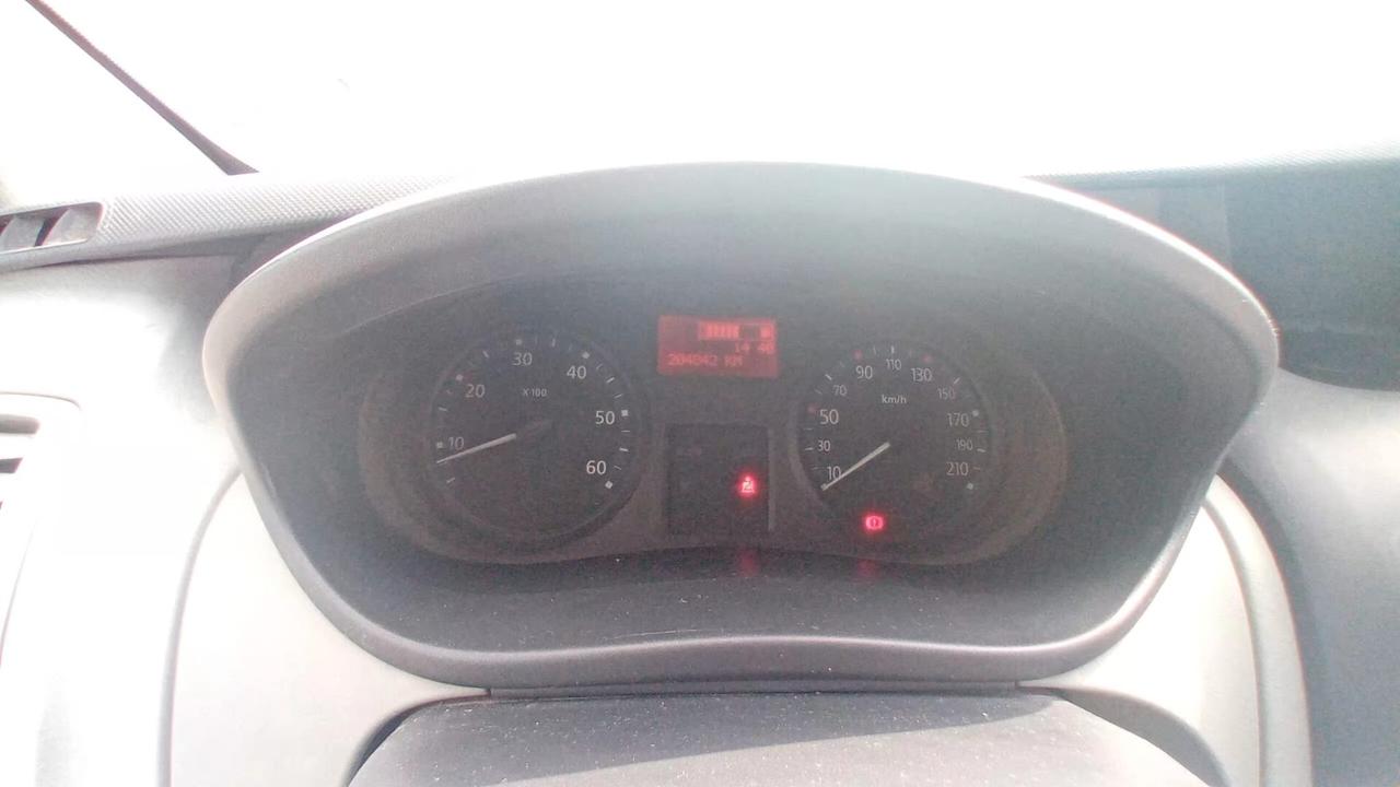 Renault Trafic T27 2.0 dCi/115 PC-TN Furgone DPF