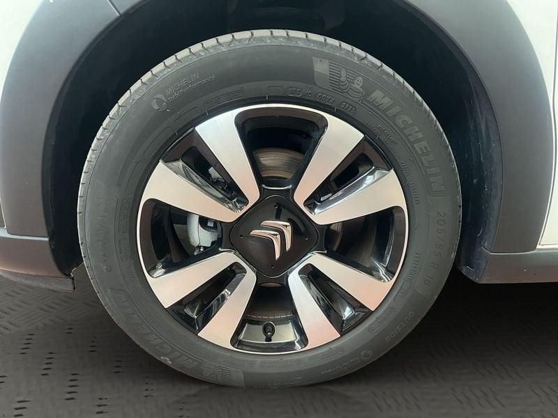 Citroën C3 C3 1.2 puretech Shine Pack s&s 83cv
