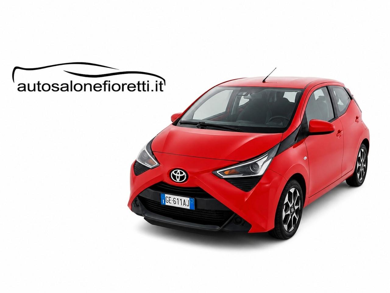 Toyota Aygo Connect 1.0 VVT-i 72 CV 5 porte x-play