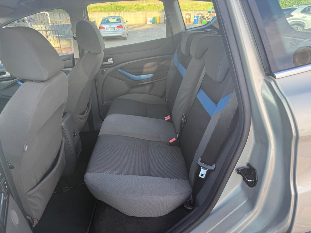 Ford Kuga 2.0 TDCi 136 CV 4WD Titanium DPF
