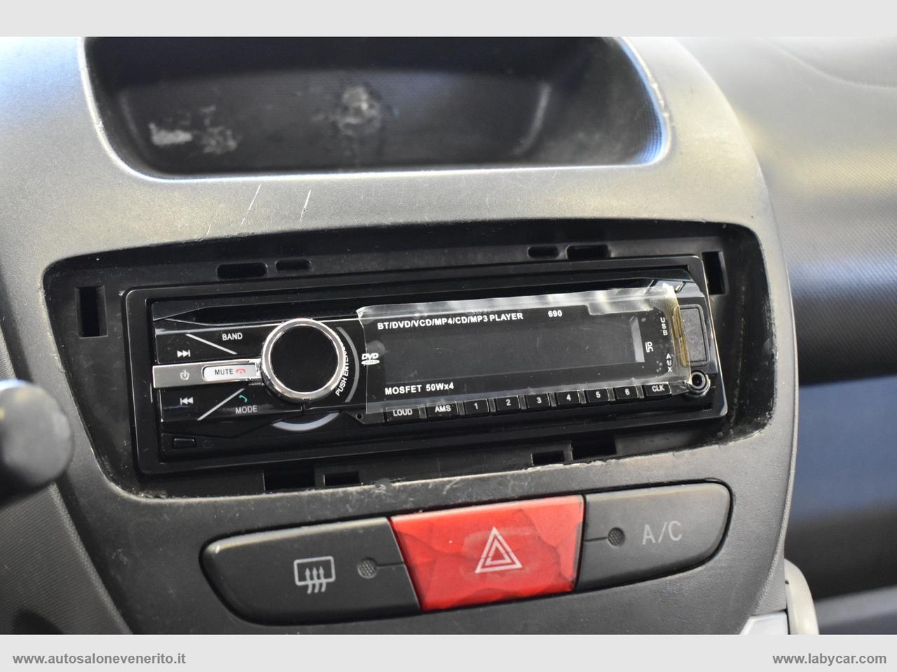 PEUGEOT 107 1.0 68 CV 5p. Plaisir