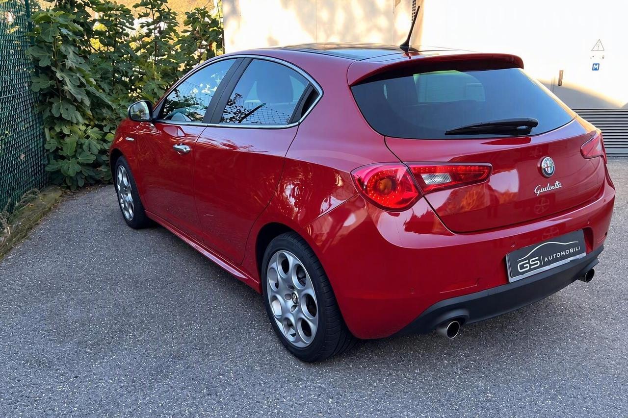 Alfa Romeo Giulietta 2.0 JTDm-2 140 CV Distinctive