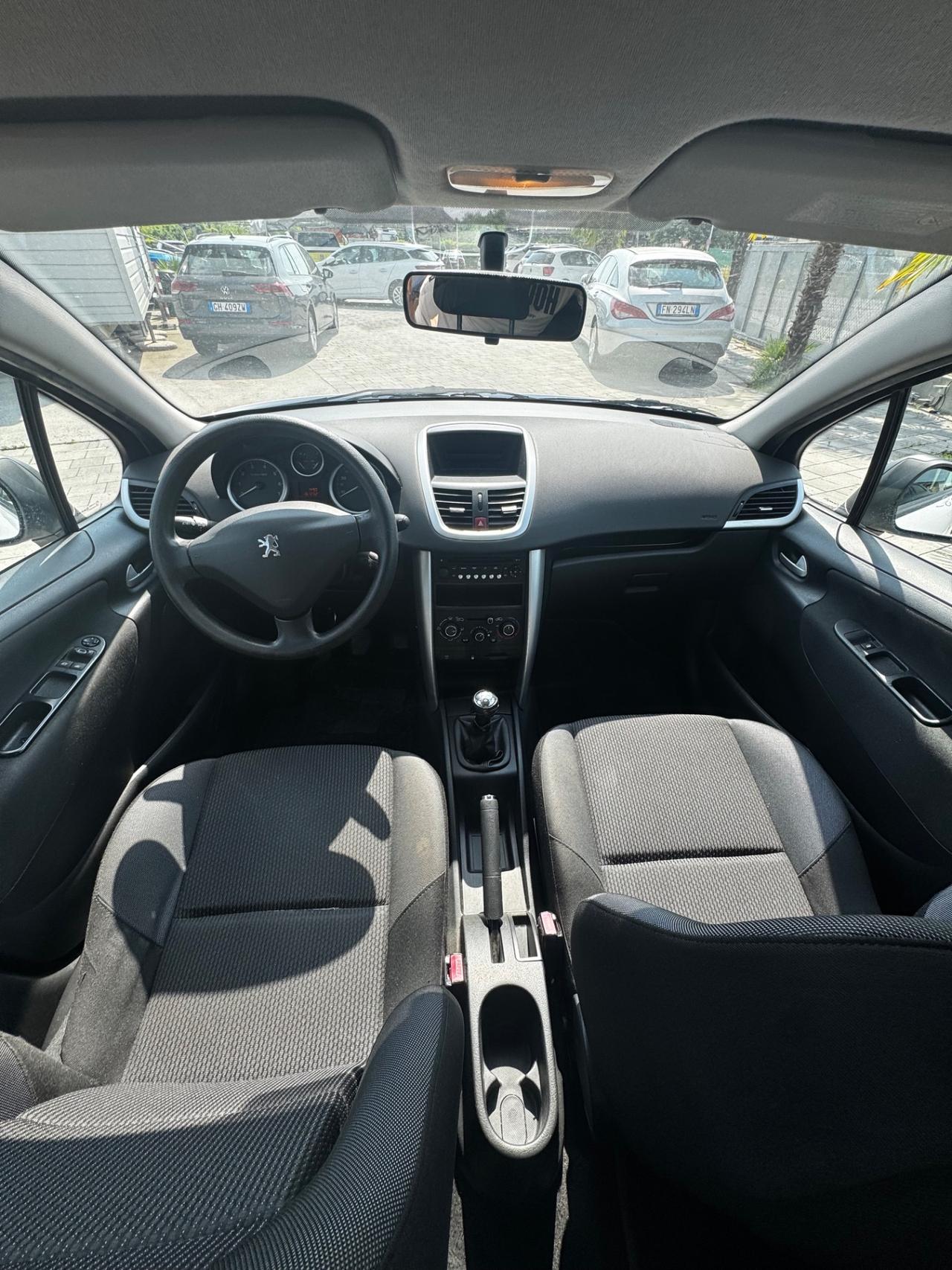 Peugeot 207 1.4 8V 75CV 5p. Access ECO GPL