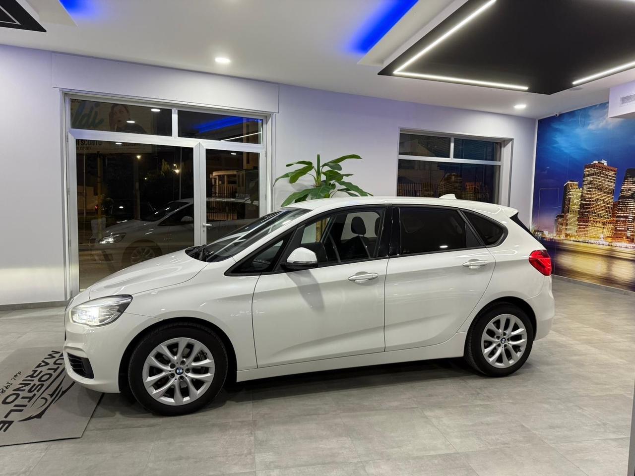 Bmw Serie 2 218d Sport-112.000 km