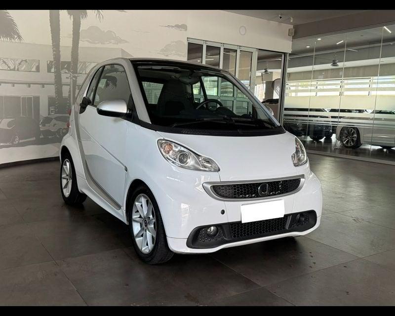 smart fortwo 2ª serie 1000 52 kW MHD coupé passion