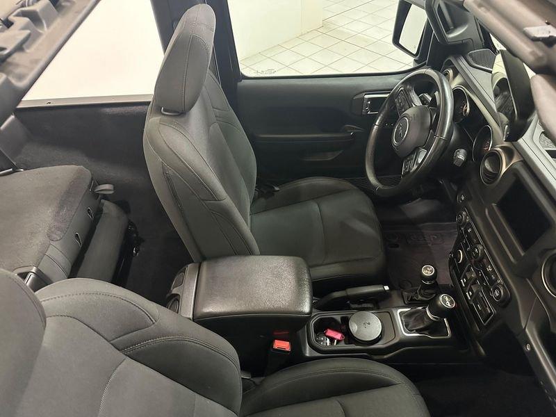 Jeep Wrangler Wrangler 2.2 Mjt II Sahara aut. | HARD TOP