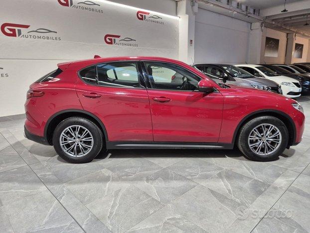 Alfa Romeo Stelvio 2.2 Turbodiesel 160 CV AT8 RWD