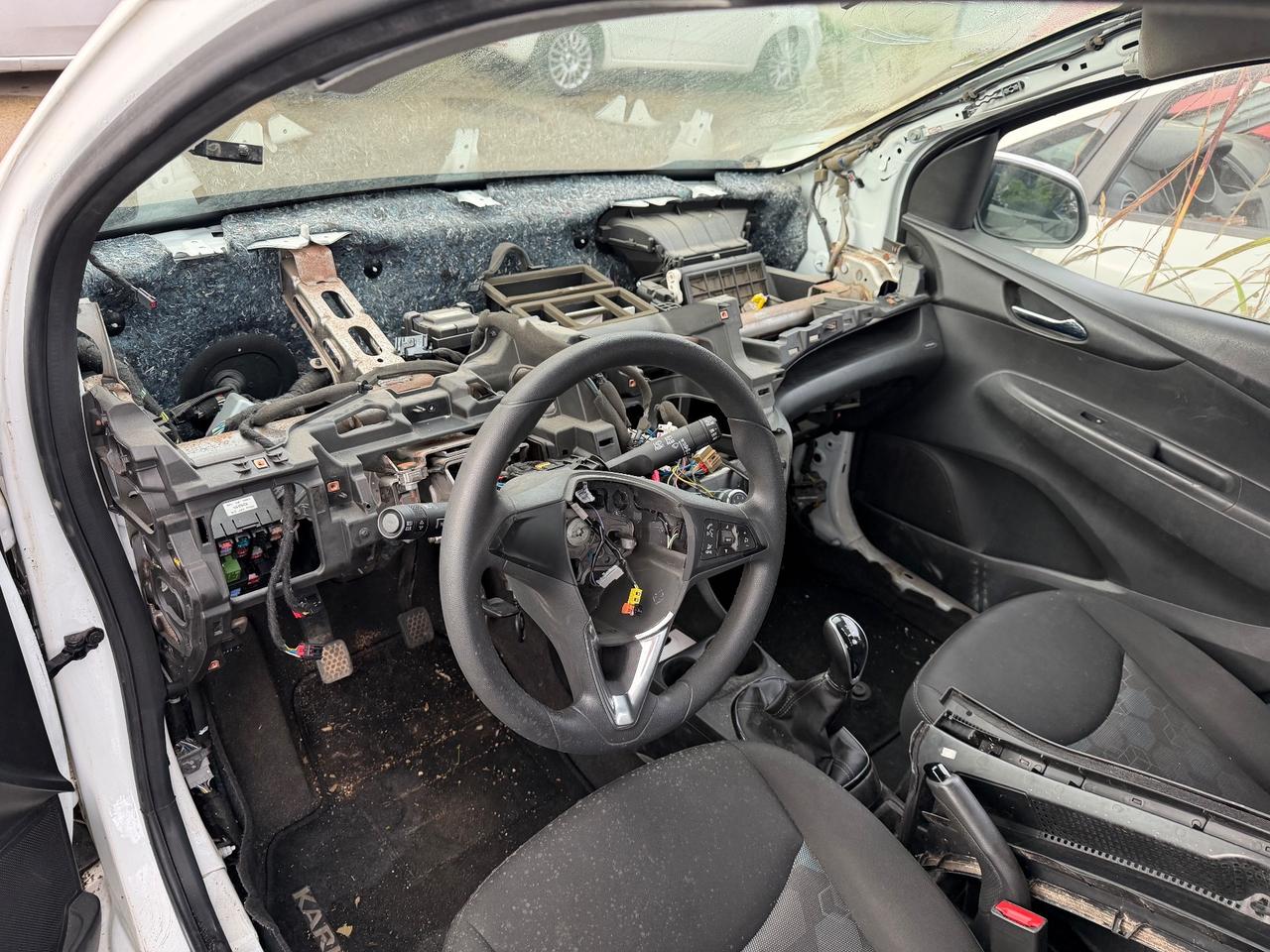 Opel Karl Rocks 1.0 per ricambi