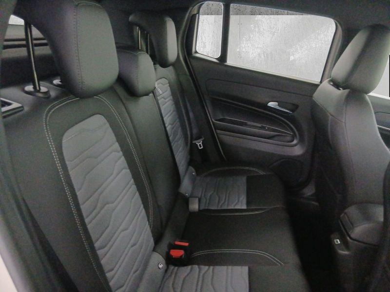 Jeep Avenger 1.2 turbo e-hybrid mhev Overland 4xe 145cv edct6
