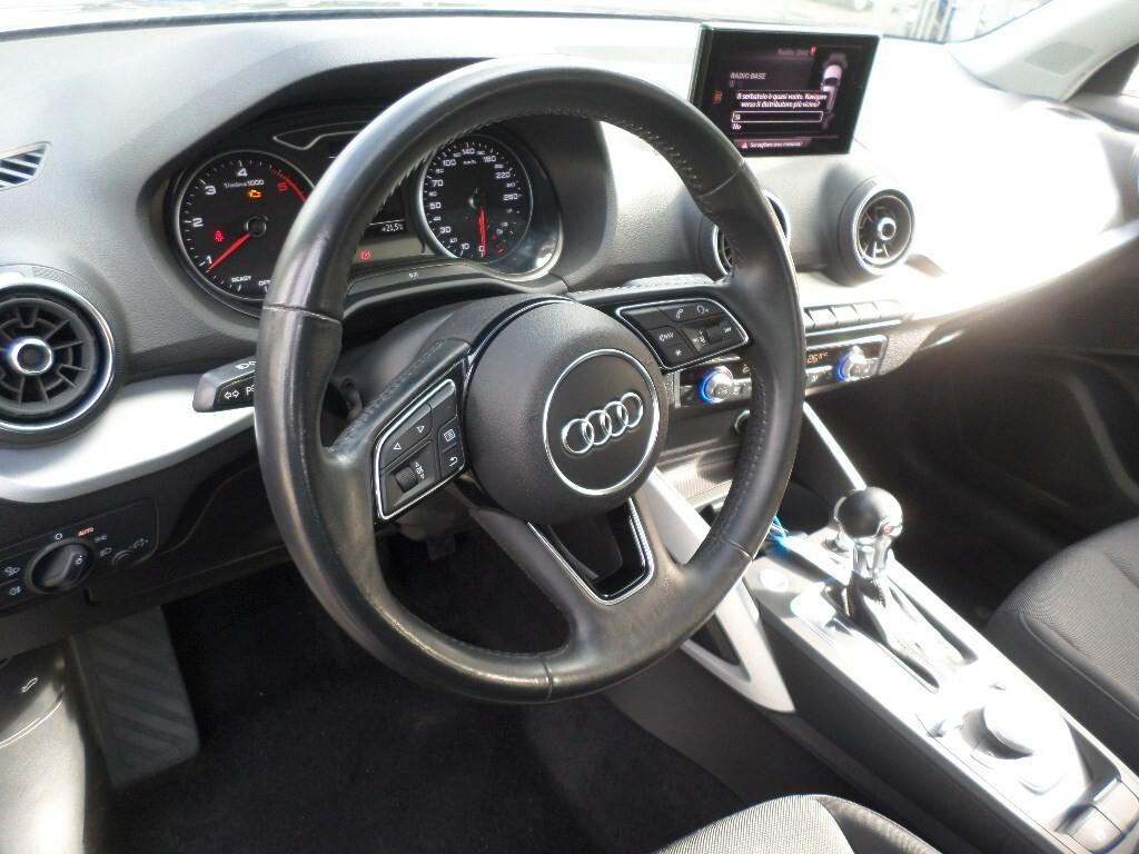 Audi Q2 30 TDI S tronic Business