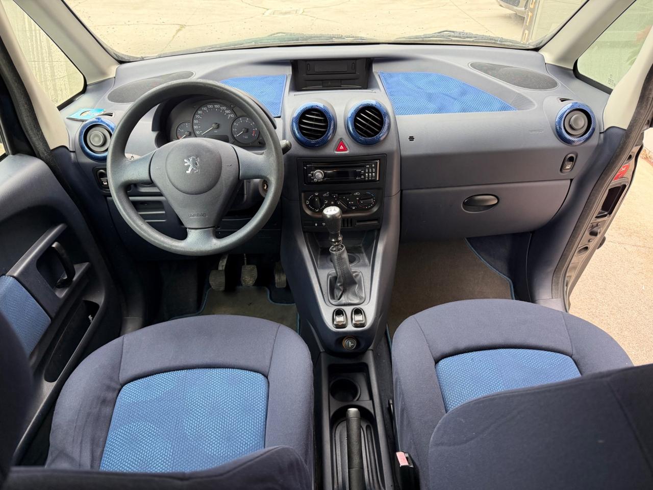 Peugeot 1007 1.4 Happy- Adatta ai neopatentati