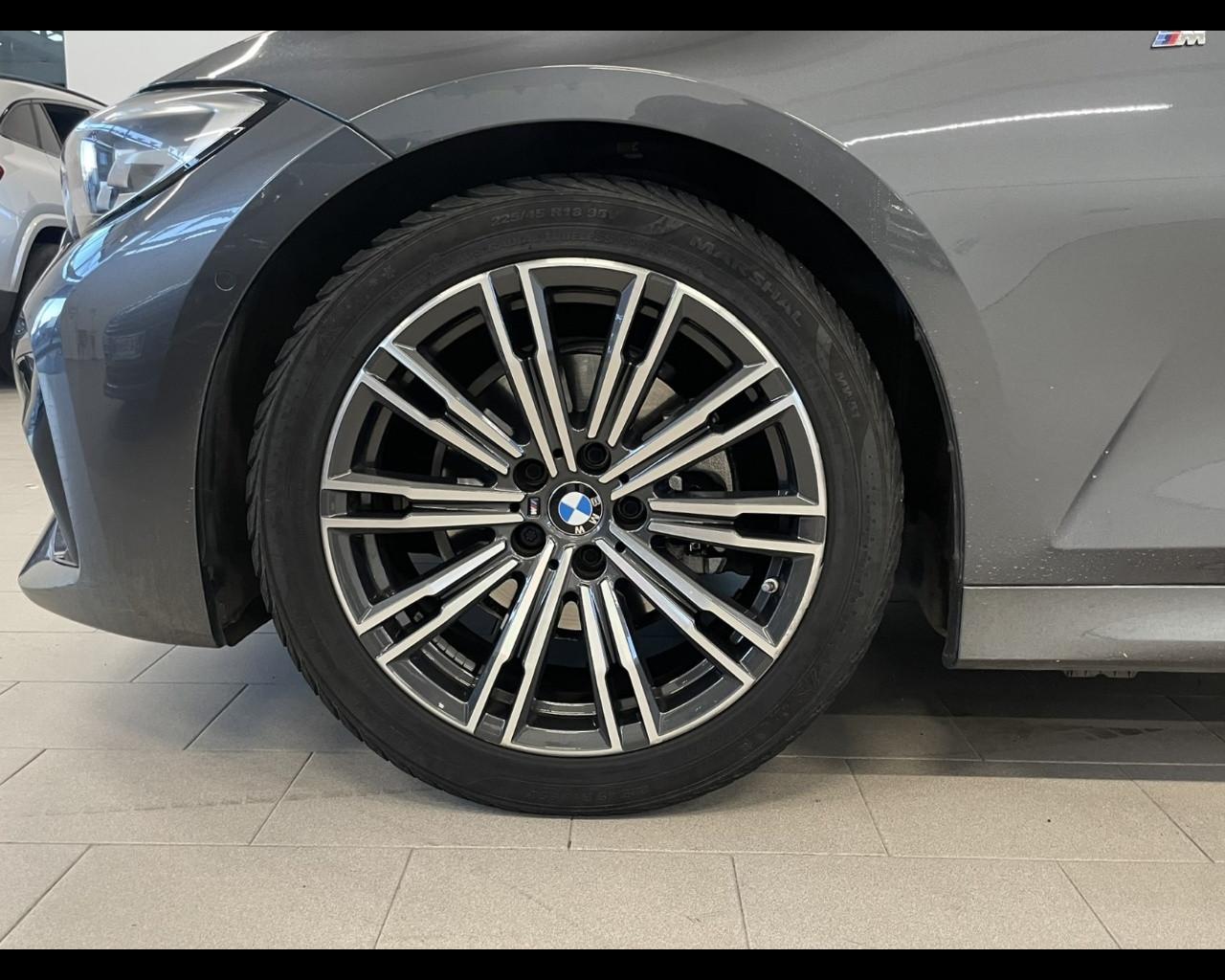 BMW Serie 3(G20/1-80/1) - 320i Touring Msport