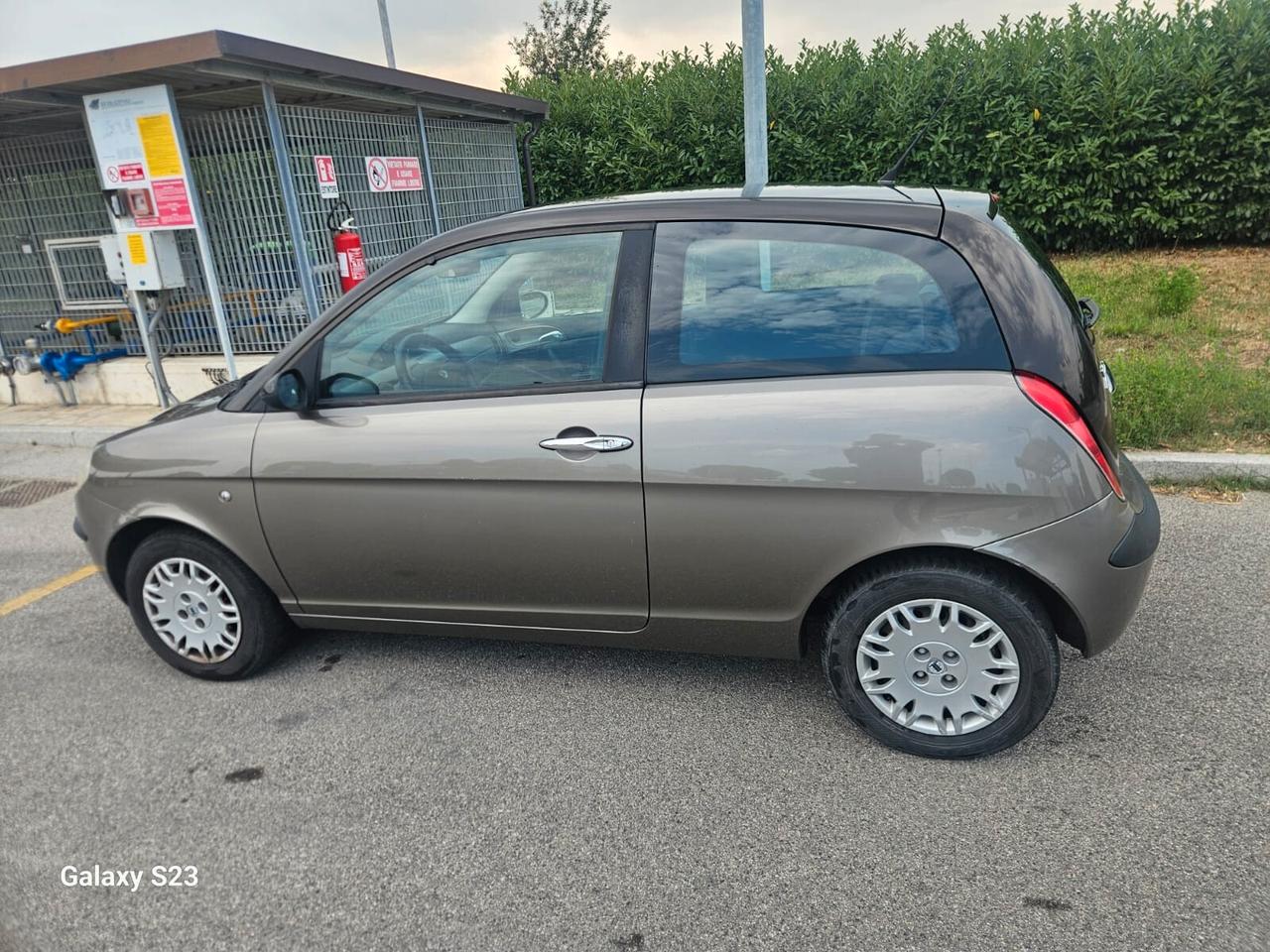 Lancia Ypsilon 1.2 16V Oro