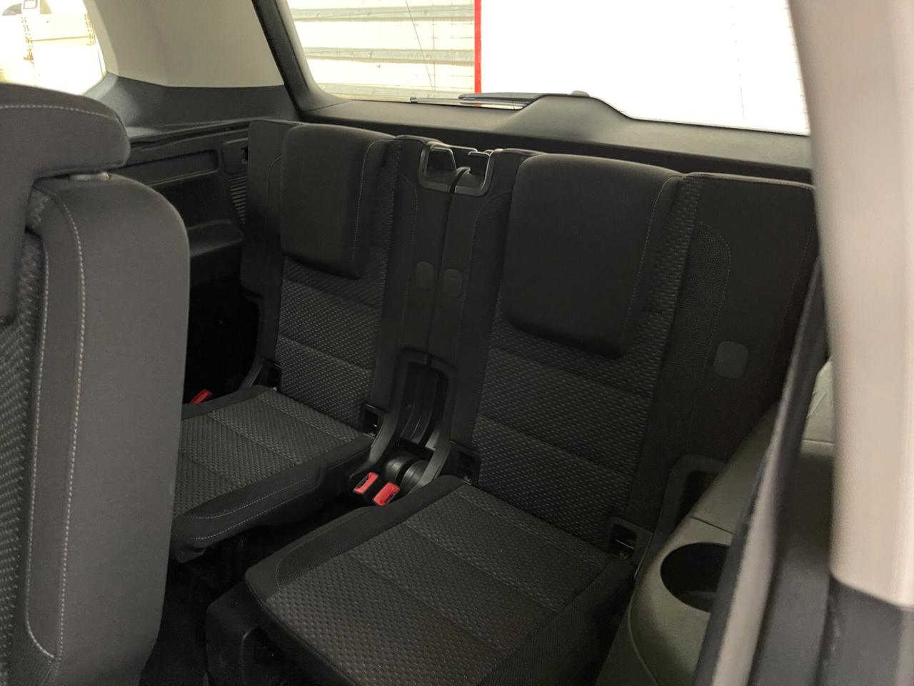 Volkswagen Touran Volkswagen Touran Business 2.0 TDI 7p dsg-Ok Neopatentat-LEGGI SOTTO