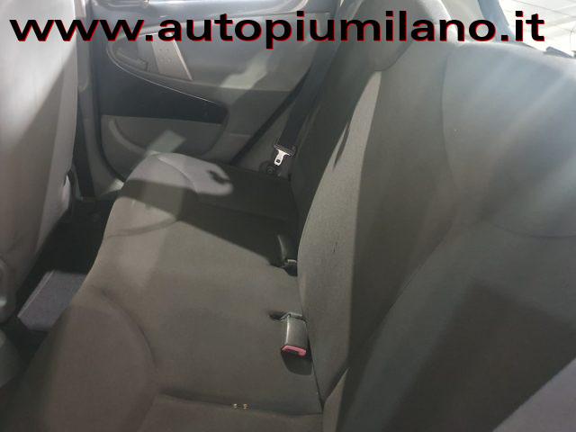 TOYOTA Aygo 1.0 12V VVT-i 5 porte OK NEOPATENTATI