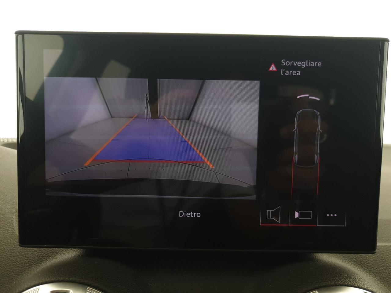 30TFSI 116CV Business Advanced