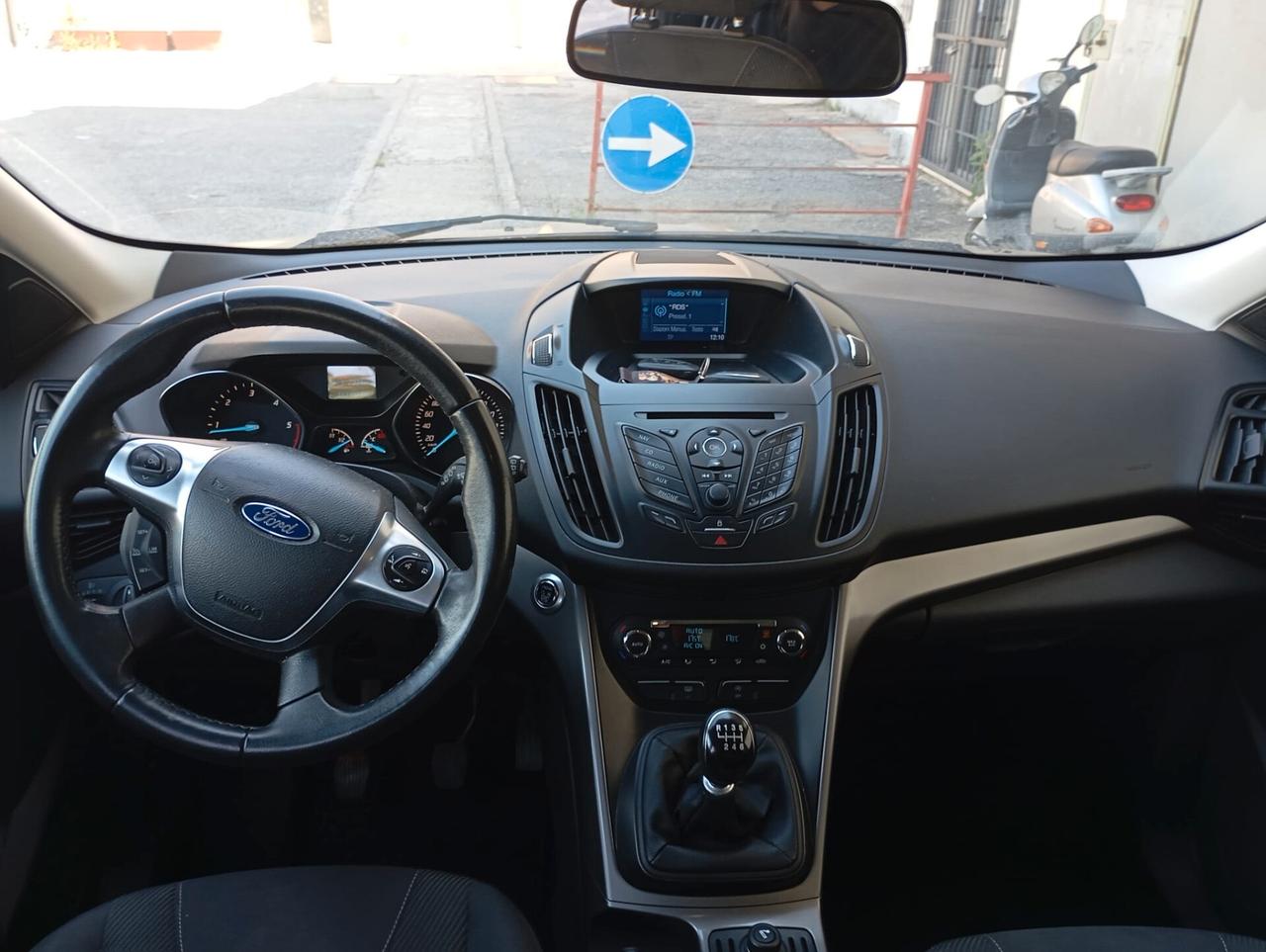Ford Kuga - Buona neopatentati - 2015