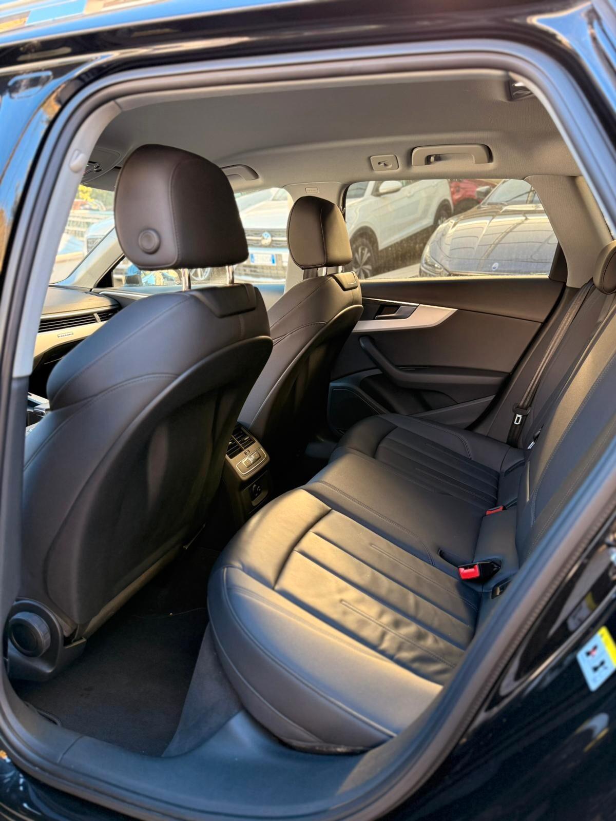 Audi A4 Avant 45 TFSI quattro S tronic Business