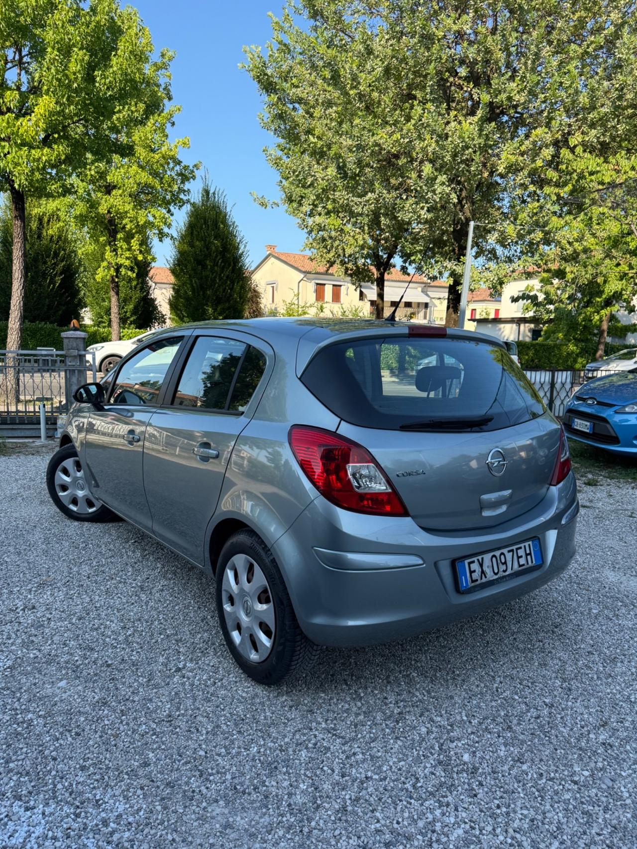 Opel Corsa 1.2 85CV 5 porte GPL-TECH Ecotec