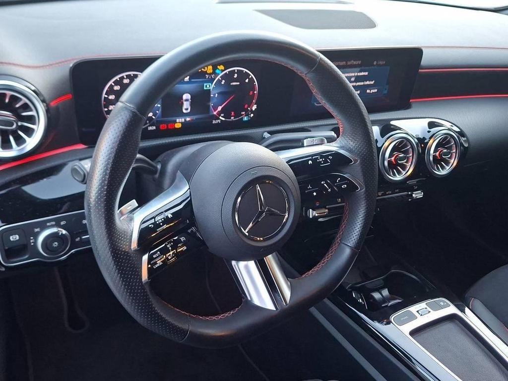 Mercedes CLA 200 200 D AMG Line Premium 8G-DCT